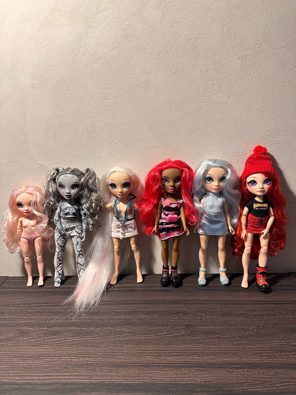 Shadow High Rainbow High Lot of 6 dolls